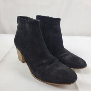 VINCE Women's Booties Ankle Boot BLACK Suede BLOCK HEEL POINTED TOE SIZE 10 US